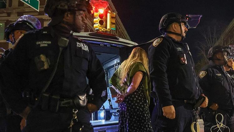 İsrailli bakanı protesto eden öğrenci kümesi Yale Üniversitesi’nin maksadında