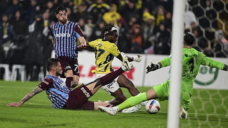 Trabzonsporlu futbolcular yenilginin akabinde açıkladı: “Öğreneceğimiz şeyler var!”