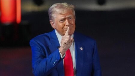 ABD Başkanı Trump, otomobil tarifelerinin tesirini hafifletmeye yönelik kararnameyi imzaladı
