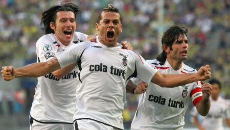 Bobo: ‘Beşiktaş süratli oynarsa Kadıköy’de kazanır!’