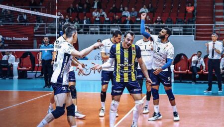 Fenerbahçe, Arkas Spor karşısında seride öne geçti!