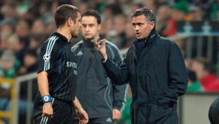 Joe Cole’dan Mourinho’nun geleceğiyle ilgili savlı açıklama: ‘Yüzde yüz dönecek, eminim!’