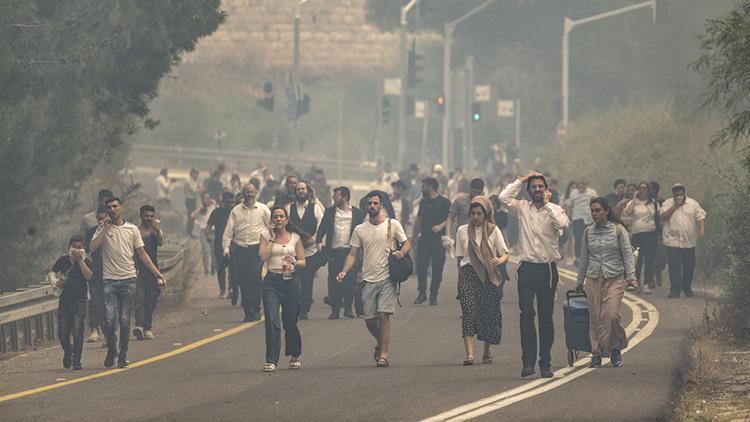 Kudüs-Tel Aviv ortasında yangın: Memleketler arası yardım talep ettiler