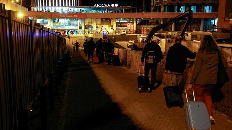 Son dakika… Avrupa’da elektrik kesintisi hayatı durdurdu: İspanya ve Portekiz’de OHAL ilan edildi