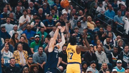 Timberwolves, Lakers’ı yenerek seride 2-1 öne geçti