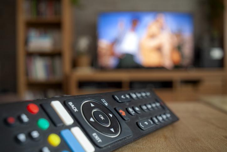 TV yayın akışı 27 Nisan Pazar || Bugün televizyonda hangi sinemalar ve diziler var? İşte Kanal D, Show TV, ATV, Star TV, TRT1, Now Tv ve TV8 yayın akışı listesi