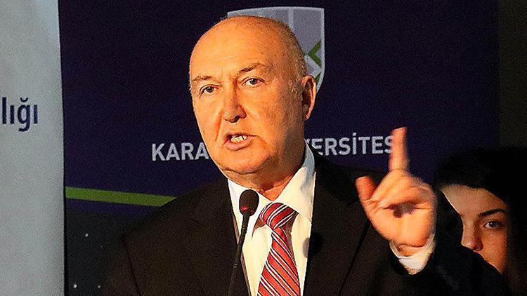 Ahmet Ercan kimdir, kaç yaşında, sıhhat durumu nasıl? Sarsıntı Uzmanı Prof. Dr. Ahmet Ercan beyin kanaması geçirdi…