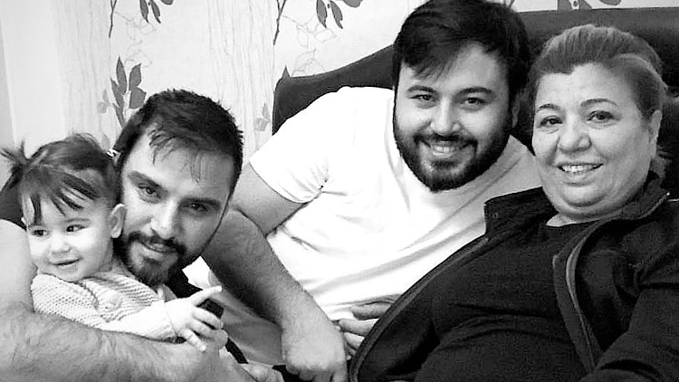 Alişan’ın dinmeyen acısı… ‘Hayat devam ediyor ancak yalnızca vakit geçiyor’