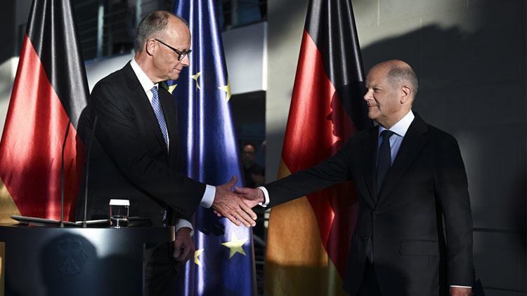 Almanya’da bir devir sona erdi… Scholz vazifesini Merz’e devretti