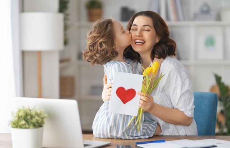 Anneler Günü ne vakit? Geri sayım başladı! Anneler günü Mayıs ayının kaçıncı pazar günü kutlanır?