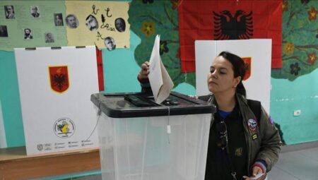 Arnavutluk Genel Seçimleri’nde oy sayım süreci başladı: Birinci sonuçlar geldi