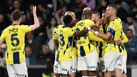 Başakşehir 1-4 Fenerbahçe (Süper Lig maçı özeti)