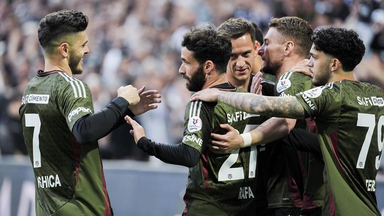 Beşiktaş’ta Gedson ve Rafa Silva dışındaki tüm oyuncular satılabilir!