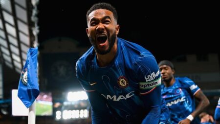 Chelsea, Manchester United pürüzünü tek golle aştı!
