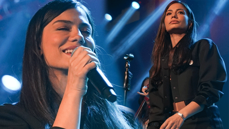 Demet’in ‘Aşiyan’ performansı