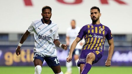 Fenerbahçe 4 eksikle Eyüpspor’u konuk edecek! 3 isim sonda
