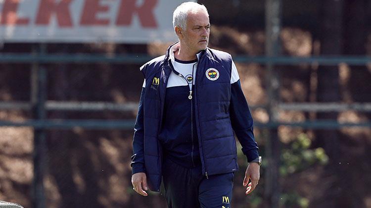 Fenerbahçe’de Başakşehir maçının hazırlıkları başladı