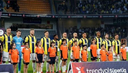 Fenerbahçe’ye 2 yıldızından berbat haber!