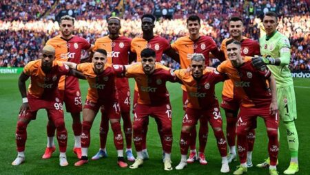 Galatasaray’da Eren Elmalı sakatlandı!