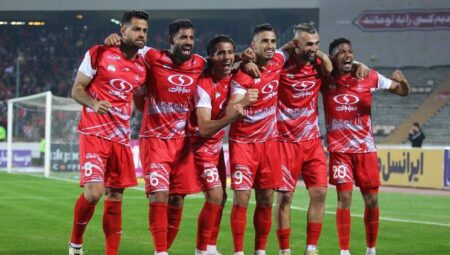 İsmail Kartal’ın Persepolis’i 2 golle kazandı!