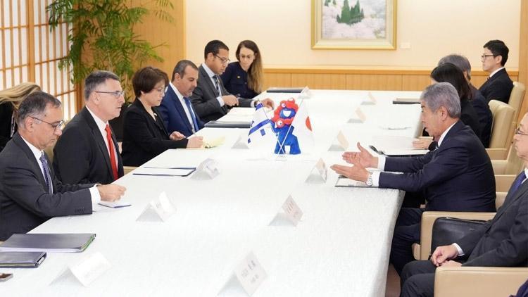Japonya’dan İsrail’e davet
