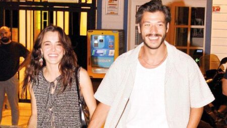 Kubilay Aka’dan Hafsanur Sancaktutan’a romantik teklif