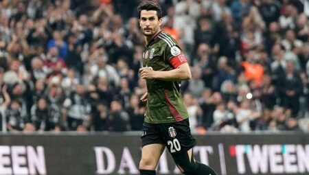 Necip Uysal 274 gün sonra formasına kavuştu!