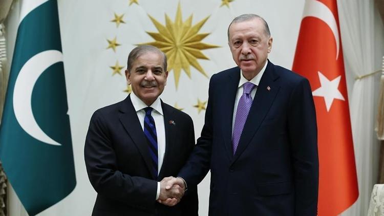 Pakistan Başbakanı Şerif, Cumhurbaşkanı Erdoğan’a teşekkür etti