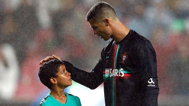 Ronaldo’nun oğlu babasın izinde! Ulusal kadroya davet edildi
