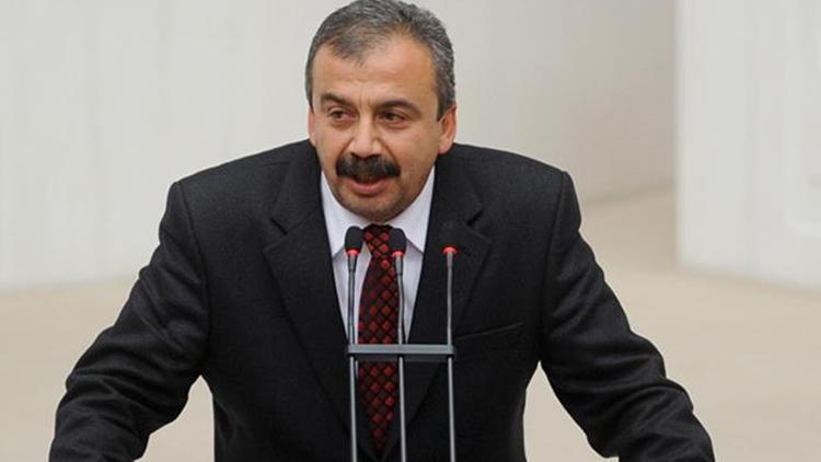 Sırrı Süreyya Başkan son dakika vefat mı etti, öldü mü? Acı haber geldi! Sırrı Süreyya Lider kimdir, kaç yaşında, nereli? Hayatı ve biyografisi!