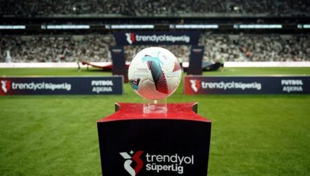 Süper Lig’de 36. hafta programı açıklandı! 8 maç birebir saatte oynanacak