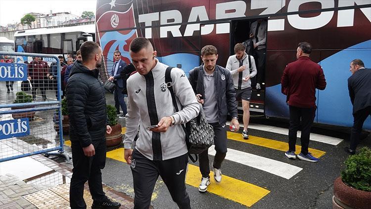 Trabzonspor Galatasaray ile oynayacağı final maçı öncesi Gaziantep’e gitti