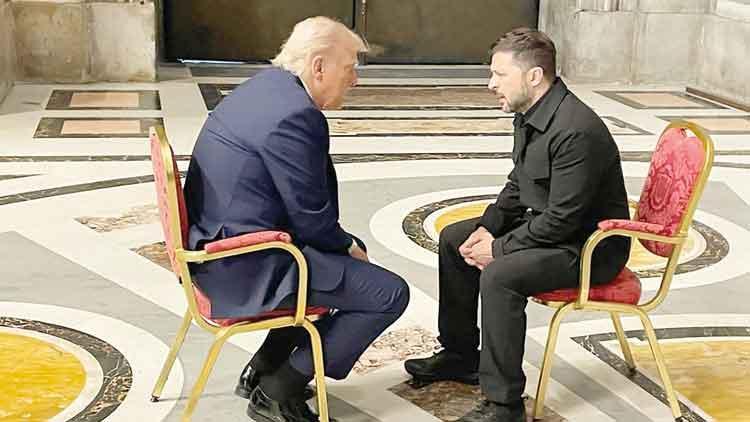 Vatikan buluşması sonrası Zelenski: Trump öbür türlü görmeye başladı