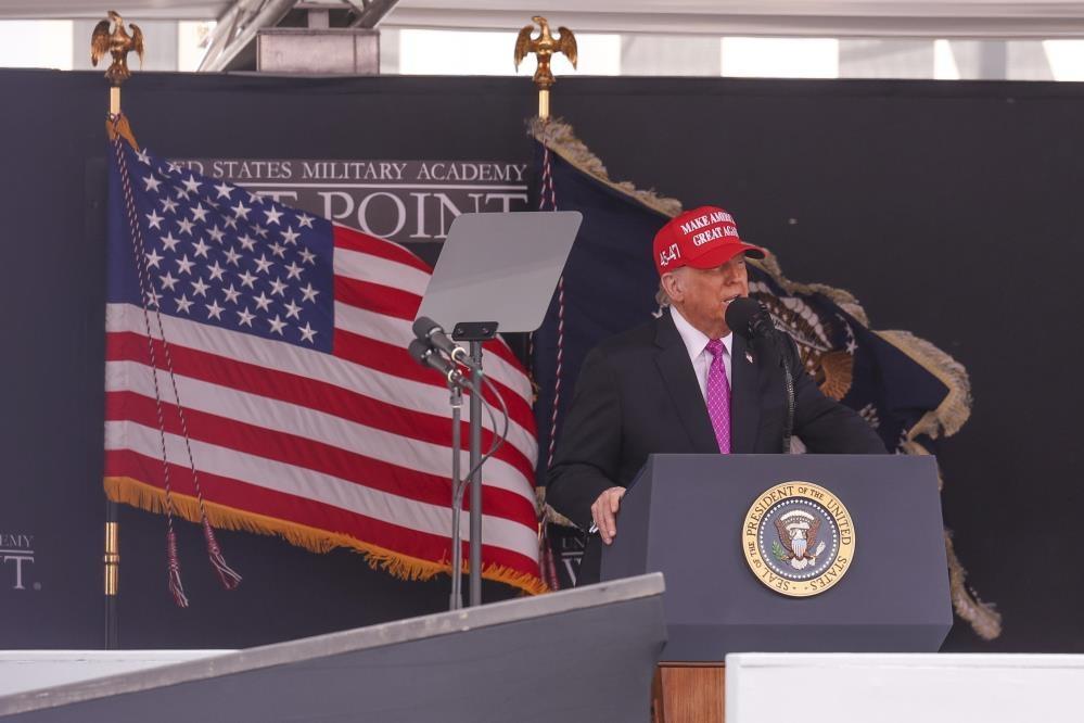 ABD Başkanı Trump: Dünyanın şimdiye kadar gördüğü en güçlü ordusunu ben inşa ettim