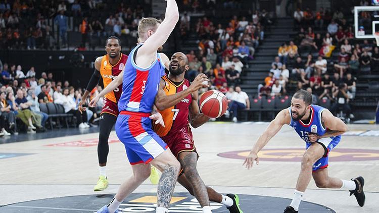 Anadolu Efes’ten Galatasaray’a 34 sayı fark!