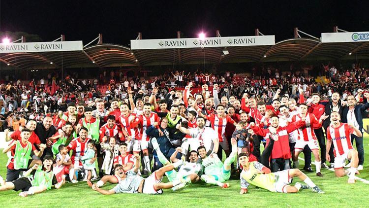 Balıkesirspor şampiyonluk için sahada!