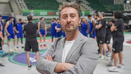 Bursaspor Yörsan Erkek Basketbol Grubu, play-in’den zaferle ayrılmak istiyor