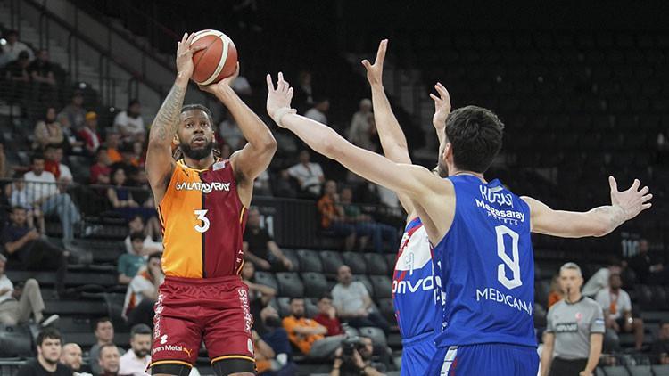 Galatasaray, play-off biletini 4 farkla kaptı!