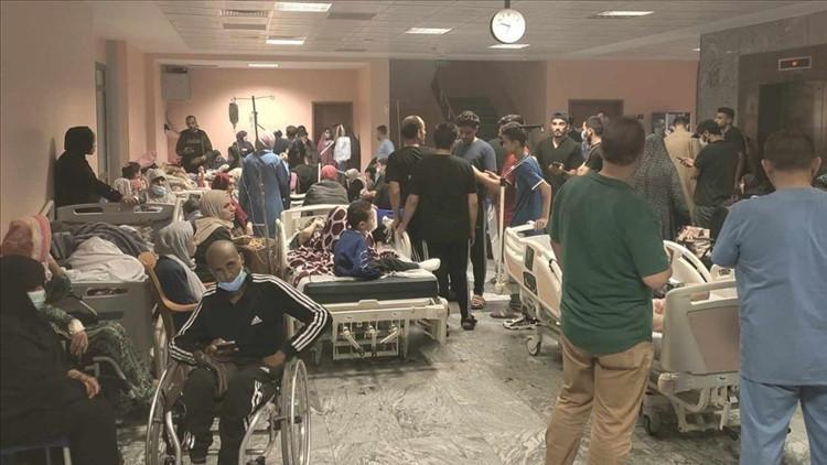 Gazze’de en az 10 sıhhat kuruluşu İsrail’in gayesi oldu
