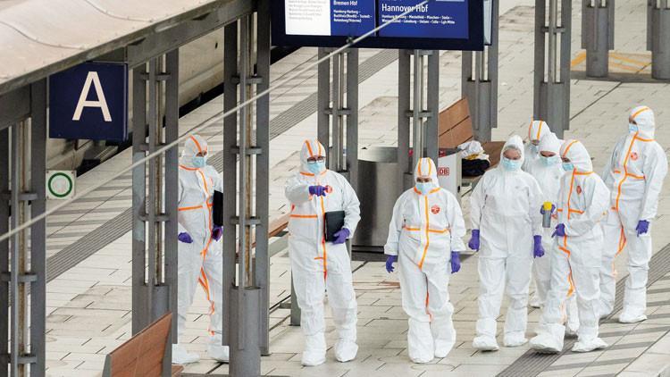 Hamburg garında bıçaklı akın: 18 yaralı