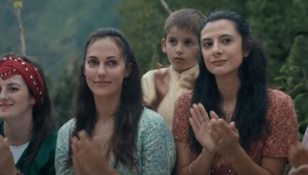 Kovan sineması konusu nedir, oyuncuları kimler? Kovan sineması öyküsü ve oyuncu takımı