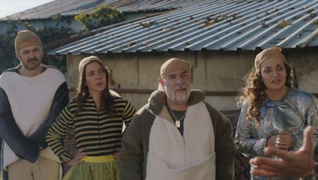 Kusursuz Aile konusu nedir, oyuncuları kimler? Kusursuz Aile sineması TV’de birinci kere yayınlanıyor!