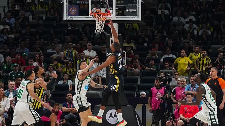 Maçın MVP’si Devon Hall!