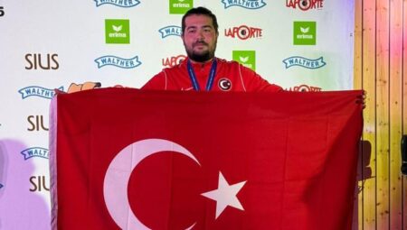 Mili atıcı Muhammet Seyhun Kaya bronz madalya kazandı!