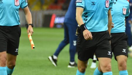 Süper Lig’de 37. hafta maçlarının hakemleri açıklandı