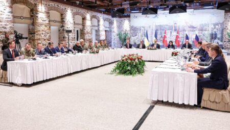 Ukrayna ve Rusya Dolmabahçe’de anlaşmıştı… En büyük esir takası