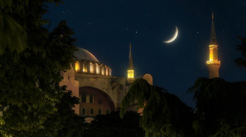ZİLHİCCE AYI 2025 BAŞLIYOR || Zilhicce Ayı ne vakit bu akşam mı başlayacak, Zilkade ayı ne vakit bitecek? İşte Diyanet Takvimi’nde yer alan tarih