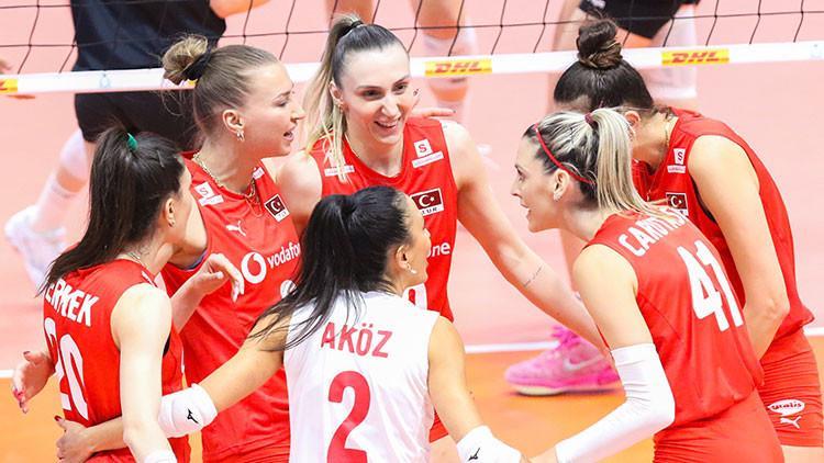 A Ulusal Bayan Voleybol Grubu, VNL’nin birinci etabı için Çin’e gitti