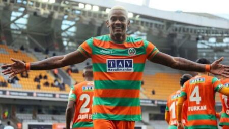 Alanyaspor’un en golcü ismi Cordova oldu
