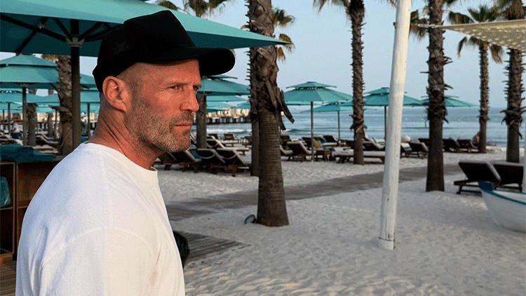 Antalya’da tatil yapan Jason Statham’dan ‘Geri dönmek şahane’ paylaşımı
